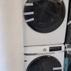 New Samsung Large Capacity Front Load Electric 220volt Set With Steam 