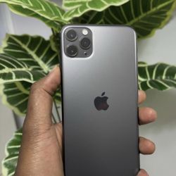 iPhone 11 Pro Max Unlocked With Warranty 