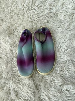 Kids water shoes