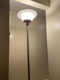 Floor lamp