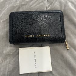 Marc Jacobs Groove SLG Compact Wallet