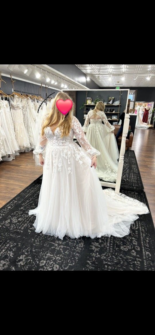 Stunning Wedding Dress