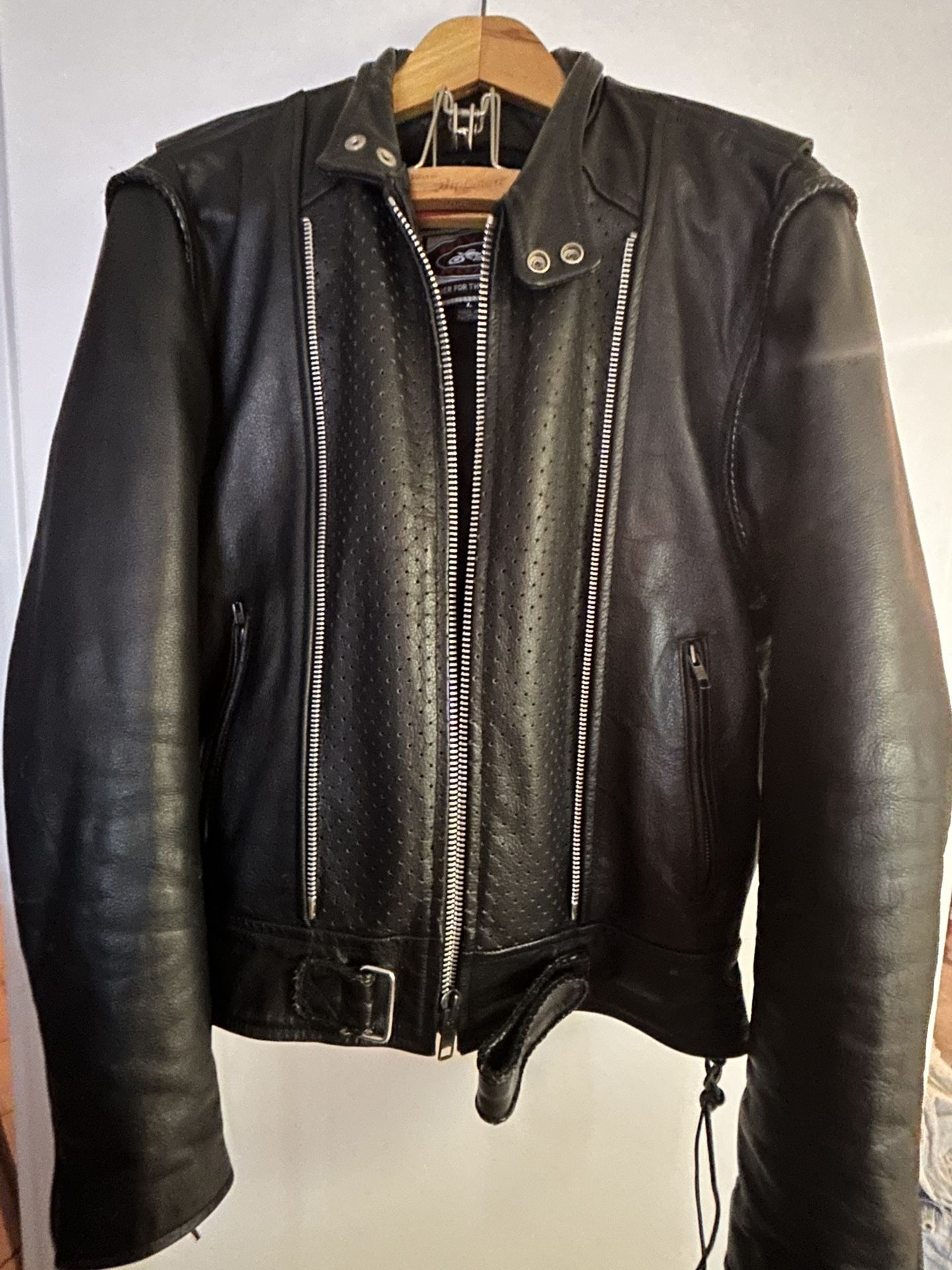 Motorcycle jacket