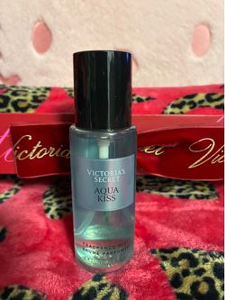 Aqua kiss Victoria secret perfume