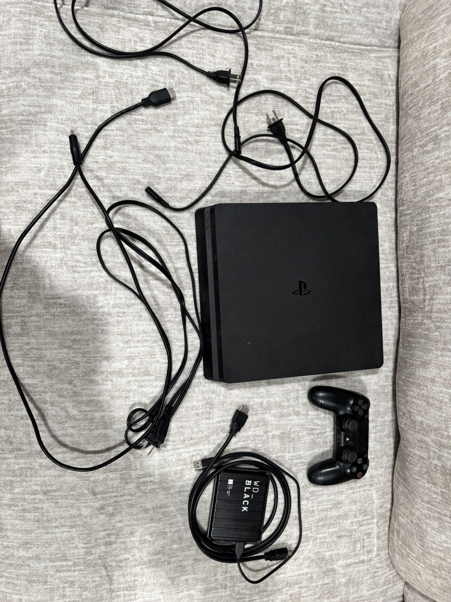 PS4 Plus 16 Games