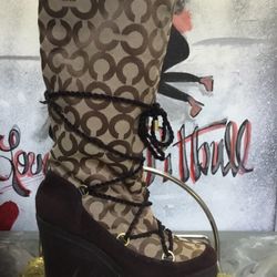 Coach Winter Boots Designer (Brand New Worn Once