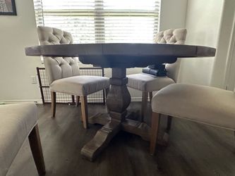 Dining room set