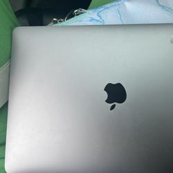 MacBook Pro 13