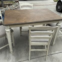 Table With Extension And 4 Chairs