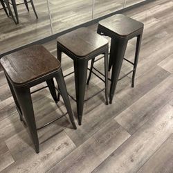 3 Bar Stools 