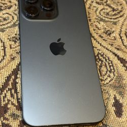 15 Pro Max 256 Unlocked 