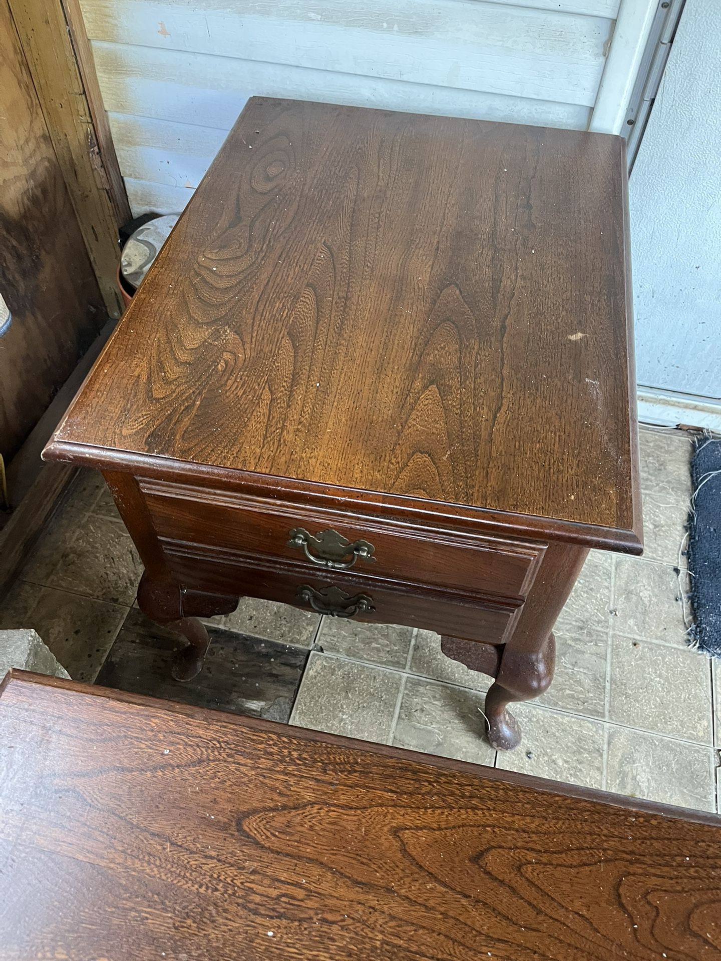 Antique Queen Anne Side/end Table