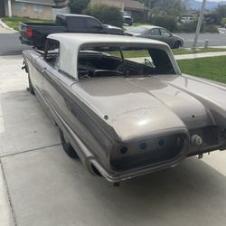 1960 Ford Thunderbird