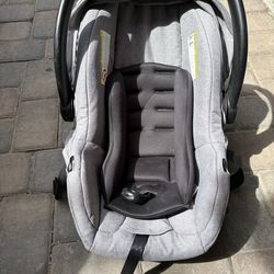 EVENFLO INFANT CAR SEAT $30