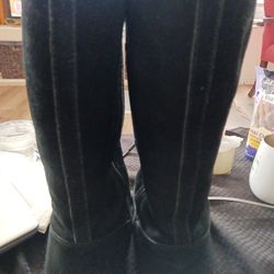 Ugg Boots Size 9