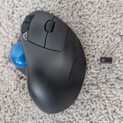Logitech Trackball M570 with USB receiver