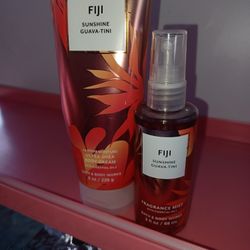2 Piece Bath And Body Works 