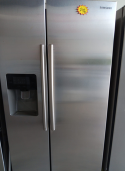 Samsung Side‑by‑Side Fridge – Stainless, Ice/Water Dispenser