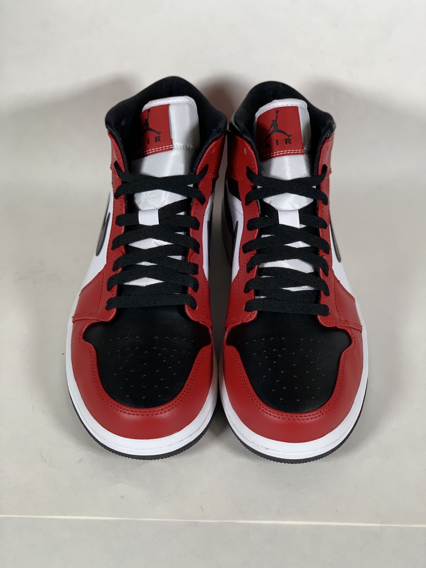 Jordan 1 Chicago Black Toe Nike Air Mid