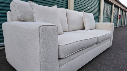 FREE DELIVERY!!! Pottery Barn "Pearce" Square Arm Sofa ($3.5K Retail...60% + OFF!!!)