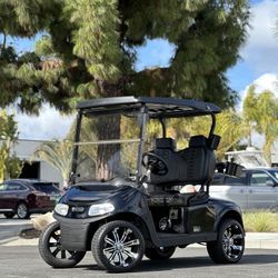 2018 Ez Go RXV Golf Cart
