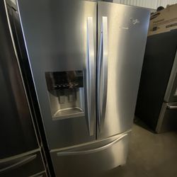 Whirlpool Refrigerator 