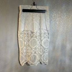 Bebe High Waisted Lace Pencil Skirt Size 2