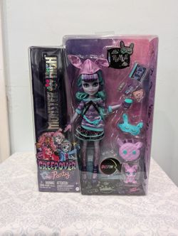 Monster High Creepover Party Twyla Doll