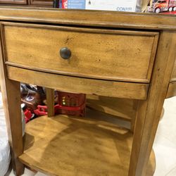 2 Side Tables And Coffee Table