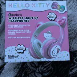 Hello kitty Bluetooth Headphones 