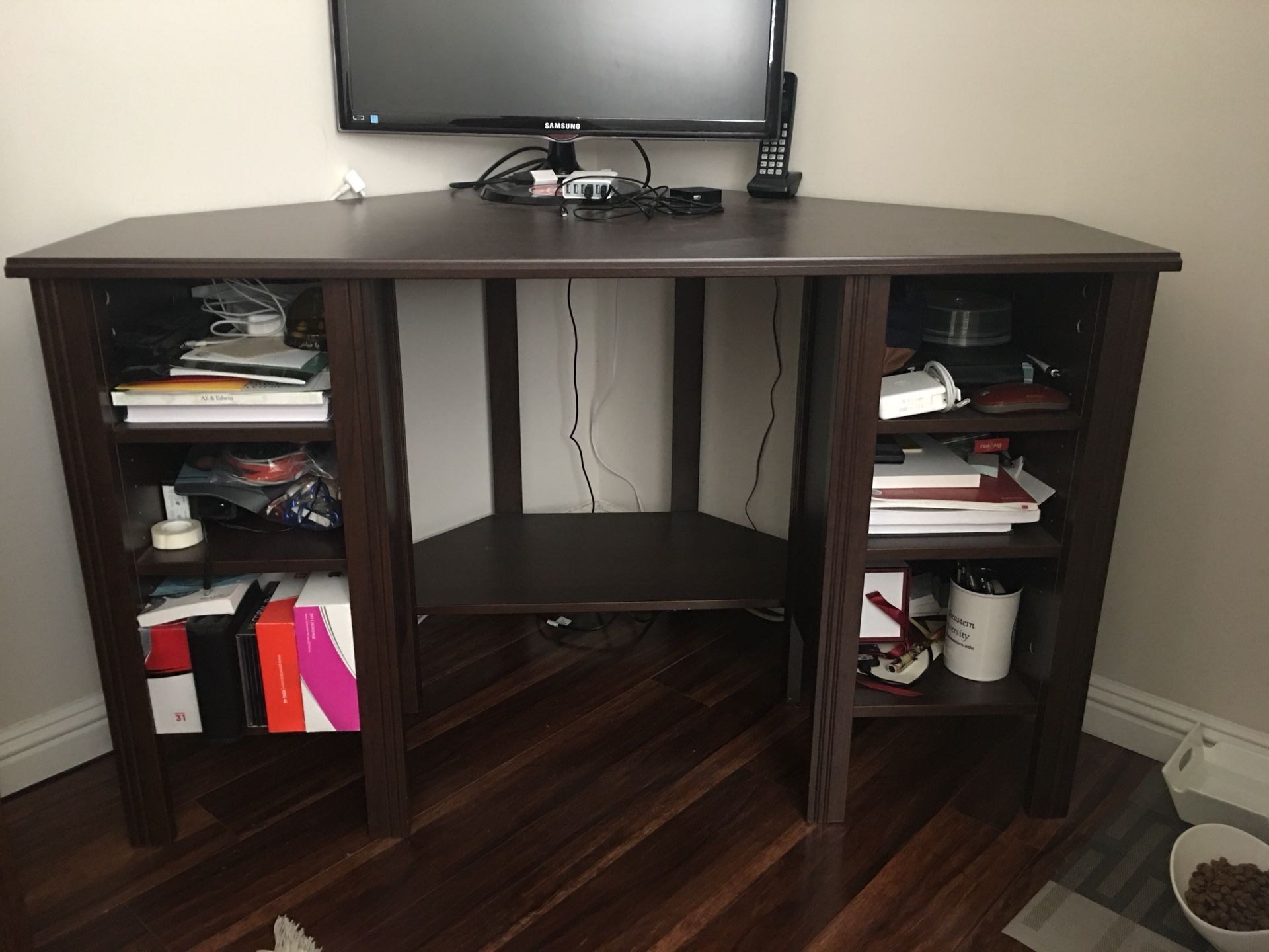 Brusali corner desk brown deals