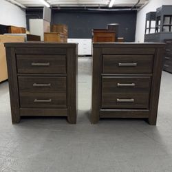 2 Wood Nightstands / Nightstand Set / End Tables / Side Tables 