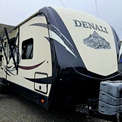 2017 Dutchmen Denali 289RK