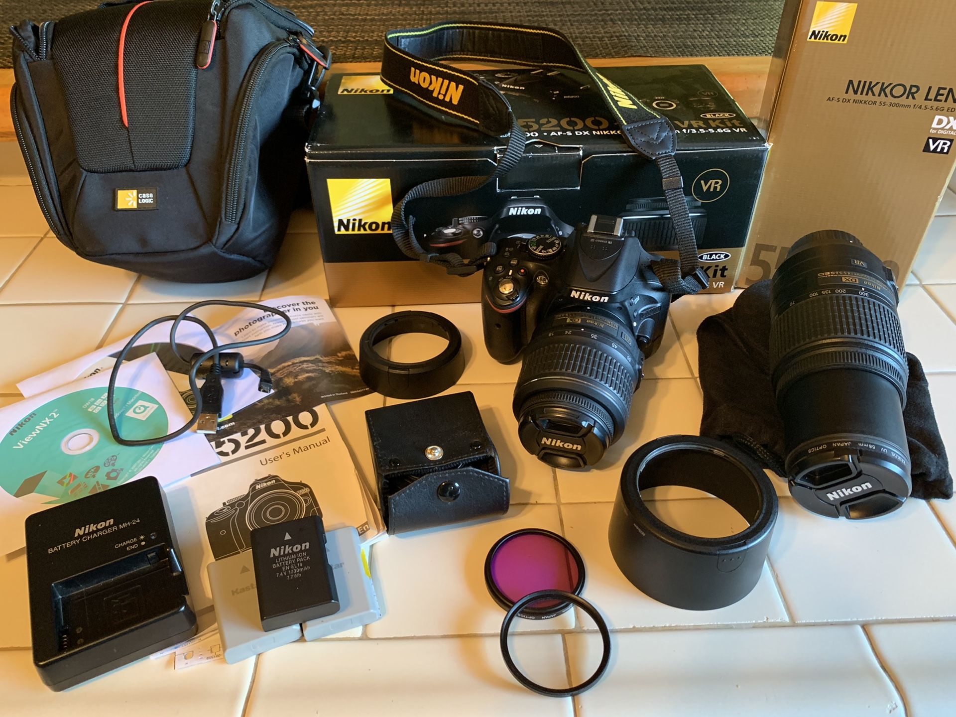 Nikon D5200 with 2-lenses and accessories