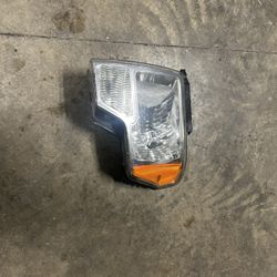 Ford F150 2009-2014 left headlight OEM