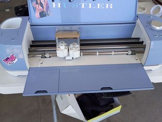 Cricut and press machine