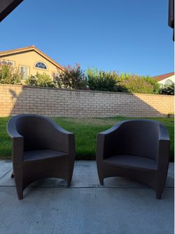 Brown Jordan Wicker Outdoor Patio Chairs