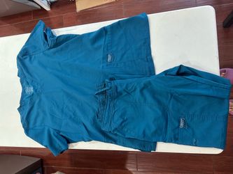 Scrubs top/pants