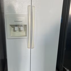 Amana Refrigerador Side By Side Doors 