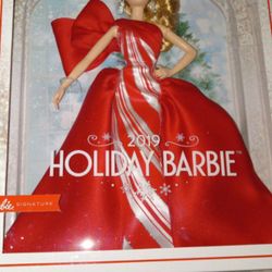 Collector's 2019Holiday Barbie