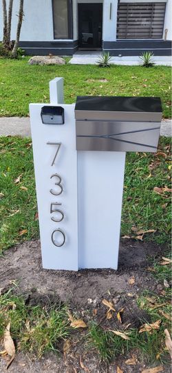 Mail box