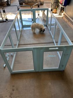 Clear playpen