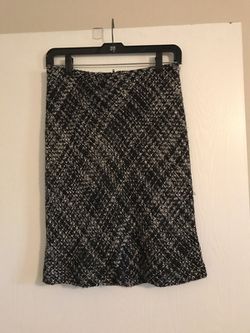 Black and white pencil skirt