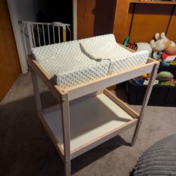 Ikea Changing Table with Changing Pad