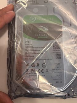 Seagate BarraCuda 2TB Internal Hard Drive
