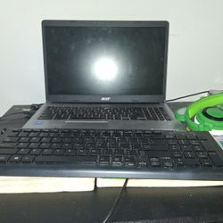 Chrome Laptop With Keyboard( Please Read The Description)