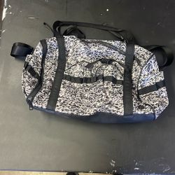 Lululemon Extra Mile Duffle Bag Tote