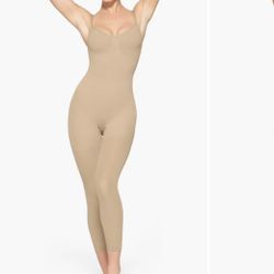 Skims Seamless Sculpt Catsuit / Bodysuit 