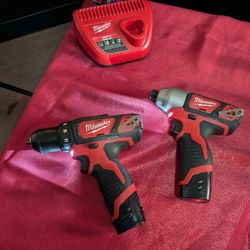 Milwaukee M12 Cordless Drill Driver/Impact Driver