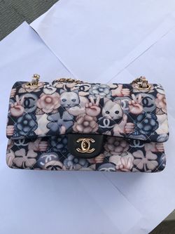 Chanel hand bag made in Paris